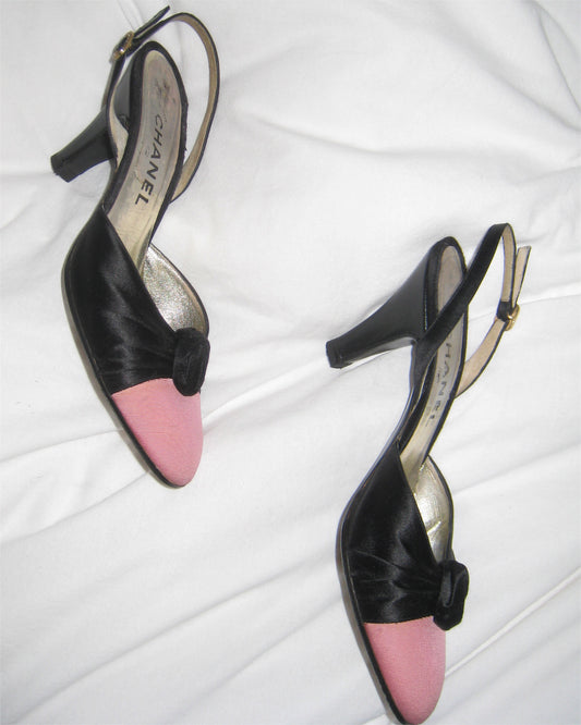 Chanel pink and black captoe 38
